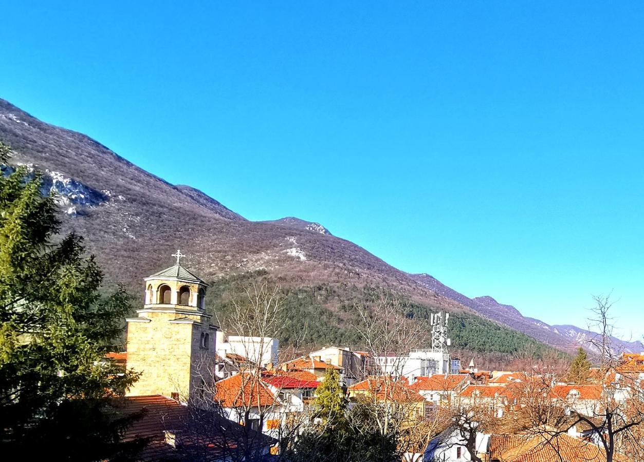 Balkan View Apartment Vratsa Ngoại thất bức ảnh