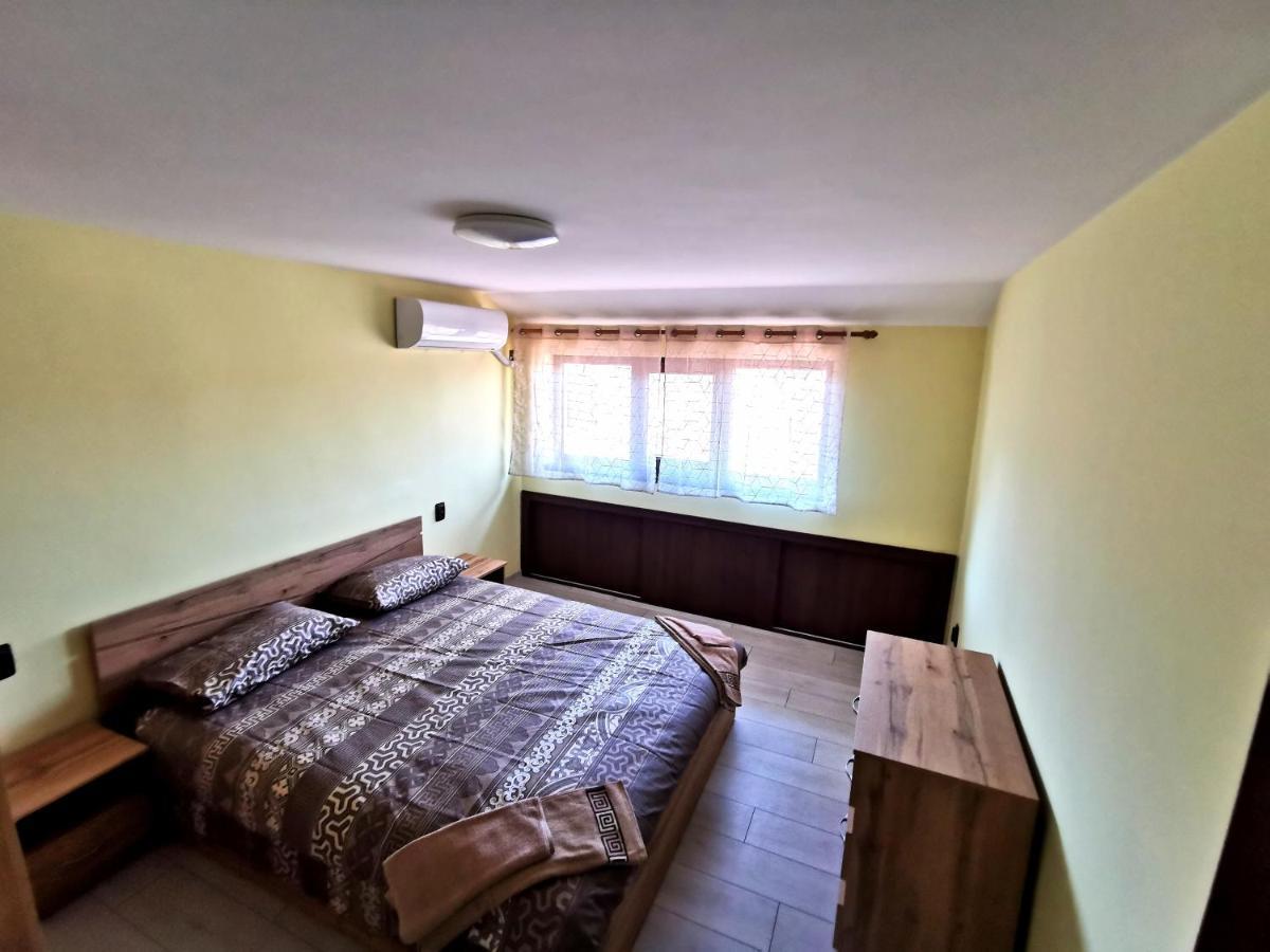 Balkan View Apartment Vratsa Ngoại thất bức ảnh